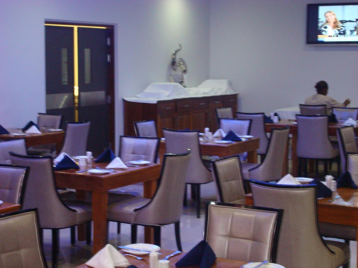 Paddy'S Hotel & Apartments Πορτ Μόρεσμπι Εξωτερικό φωτογραφία