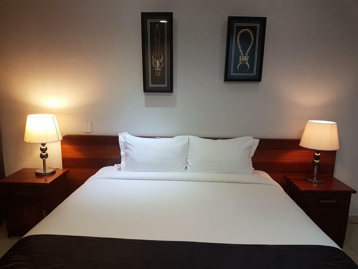 Paddy'S Hotel & Apartments Πορτ Μόρεσμπι Εξωτερικό φωτογραφία